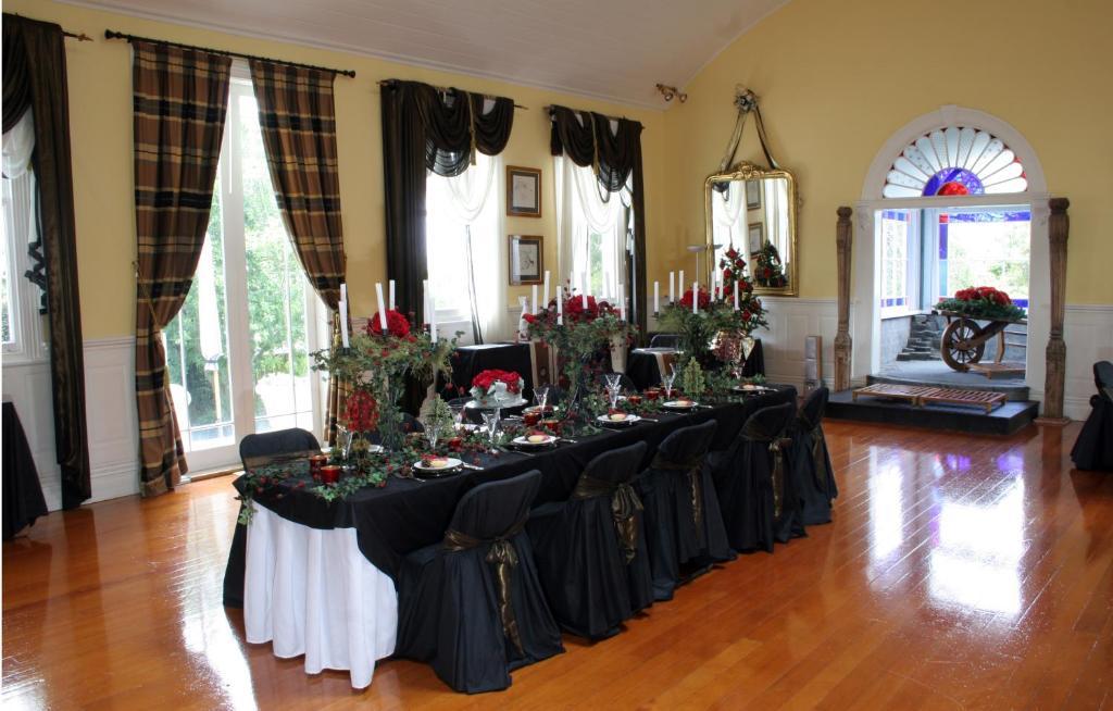 オークランド Cotter House Luxury Retreat Bed & Breakfast エクステリア 写真