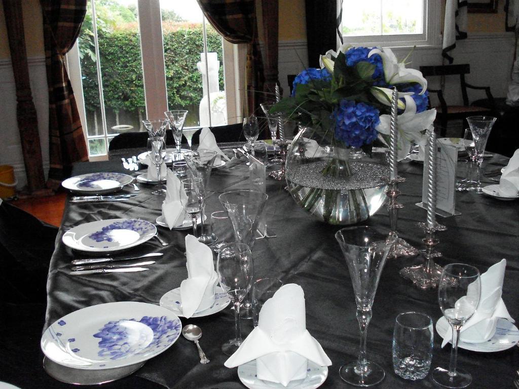 オークランド Cotter House Luxury Retreat Bed & Breakfast エクステリア 写真